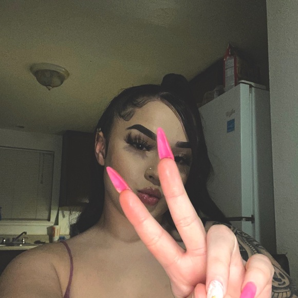 liljaaaayy_